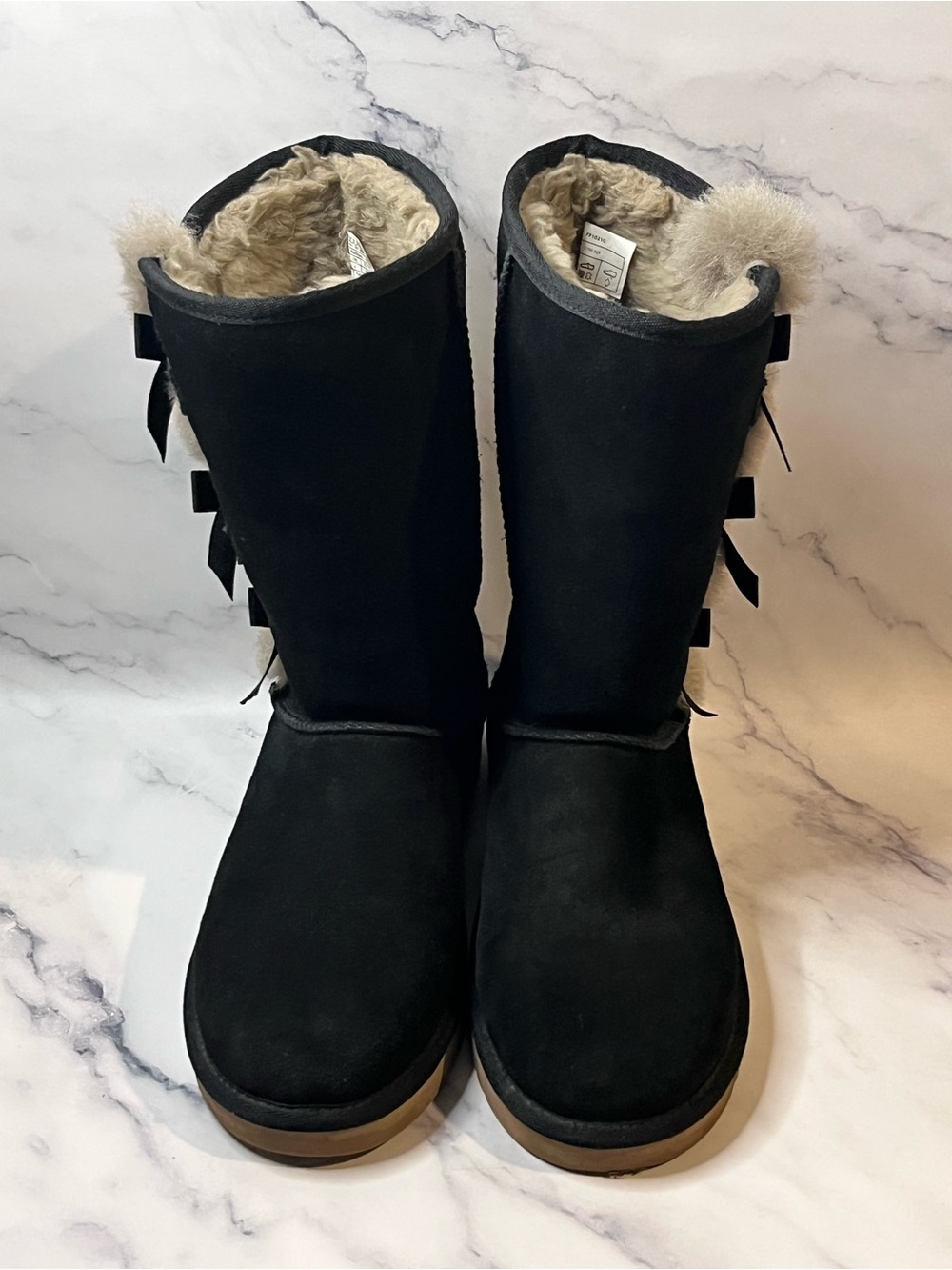 Koolaburra by UGG Boots Women's Size 8 Black Suede Full Lined with Ribbons 11”